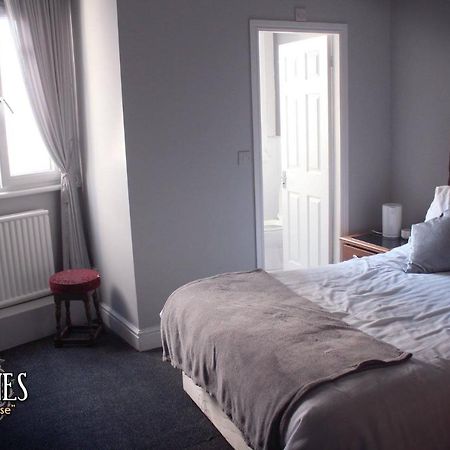 The Vines Hotel Liverpool Bagian luar foto